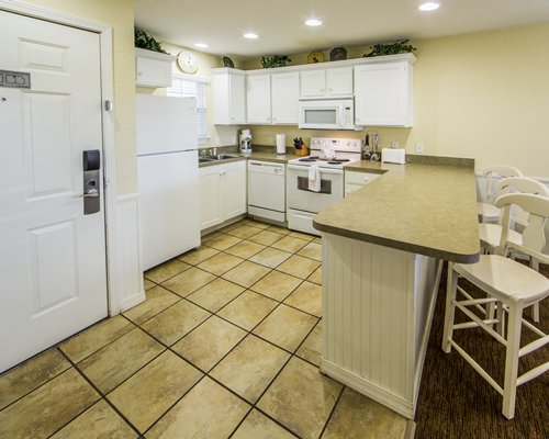 Unfurnished 2-bedroom residence kitchen