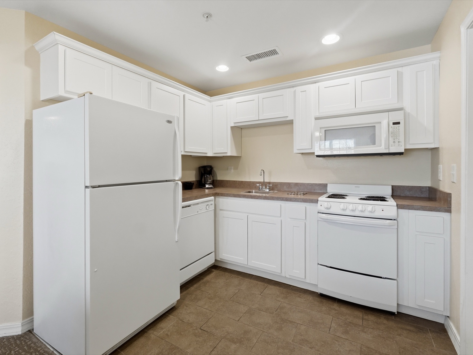 Presidential 2-Bedroom kitchen